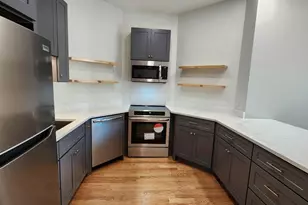 6321 S Eberhart Ave, Chicago, IL 60637 - Photo 9