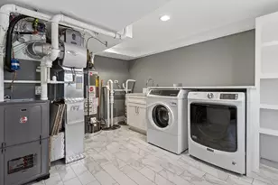 5321 S Nordica Ave, Chicago, IL 60638 - Photo 39