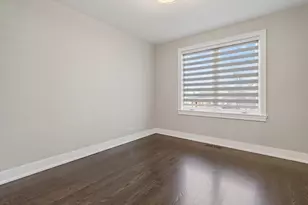 5321 S Nordica Ave, Chicago, IL 60638 - Photo 13