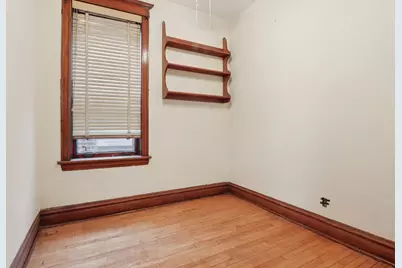 2228 W Augusta Boulevard, Chicago, IL 60622 - Photo 29