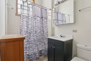 2228 W Augusta Blvd, Chicago, IL 60622 - Photo 37