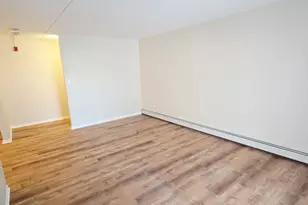 318 W Naperville Rd, Westmont, IL 60559 - Photo 7