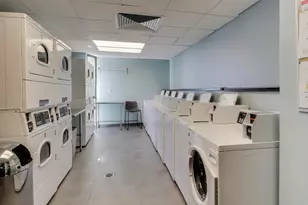 3150 N Sheridan Rd, Chicago, IL 60657 - Photo 19