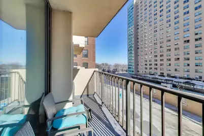 3150 N Sheridan Road #4B, Chicago, IL 60657 - Photo 17