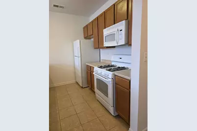 3506 S State Street #208, Chicago, IL 60609 - Photo 7