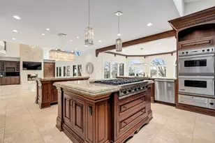 14 Ambriance Dr, Burr Ridge, IL 60527 - Photo 17