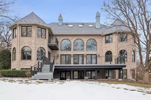 14 Ambriance Dr, Burr Ridge, IL 60527 - Photo 47