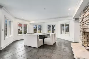 14 Ambriance Dr, Burr Ridge, IL 60527 - Photo 39