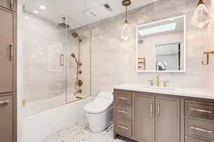 14 Ambriance Dr, Burr Ridge, IL 60527 - Photo 33