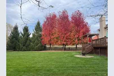 84 Foxboro Lane, Gurnee, IL 60031 - Photo 33