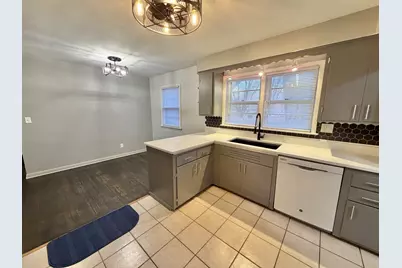 2703 18th Avenue, Rockford, IL 61108 - Photo 13