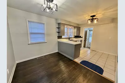 2703 18th Avenue, Rockford, IL 61108 - Photo 7