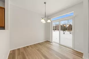 2125 Sunrise Cir, Aurora, IL 60503 - Photo 13