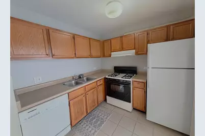 6 N Victoria Lane #D, Streamwood, IL 60107 - Photo 7