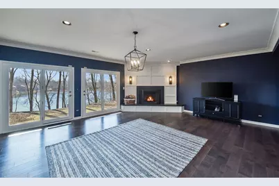 1907 Shoreline Drive, Saint Charles, IL 60174 - Photo 25