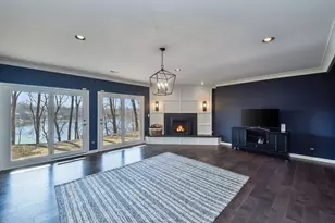 1907 Shoreline Dr, Saint Charles, IL 60174 - Photo 25