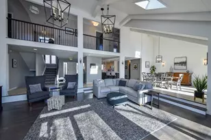 1907 Shoreline Dr, Saint Charles, IL 60174 - Photo 5