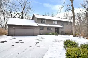 1907 Shoreline Dr, Saint Charles, IL 60174 - Photo 39