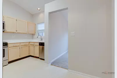 543 Grosse Pointe Circle, Vernon Hills, IL 60061 - Photo 9