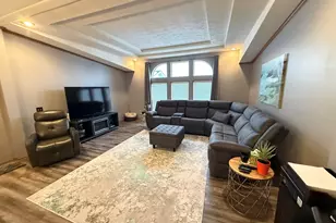 333 Lilac Ln, Matteson, IL 60443 - Photo 5