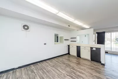 2052 Western Avenue, Waukegan, IL 60087 - Photo 15