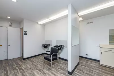 2052 Western Avenue, Waukegan, IL 60087 - Photo 17