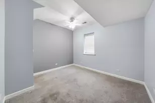 2504 W Balmoral Ave, Chicago, IL 60625 - Photo 13