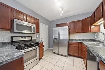 2504 W Balmoral Avenue #1D, Chicago, IL 60625 - Photo 3