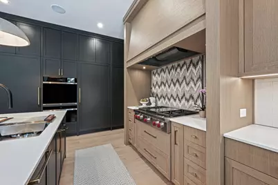 1427 Kenilworth Lane, Glenview, IL 60025 - Photo 13