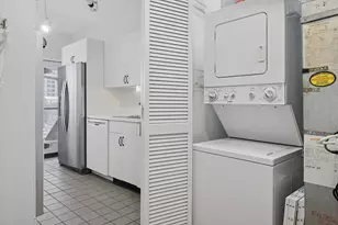 915 W Gunnison St, Chicago, IL 60640 - Photo 23