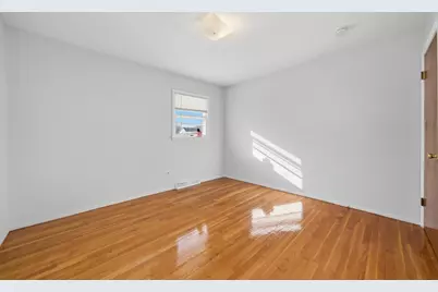 2113 Carmel Boulevard, Zion, IL 60099 - Photo 9