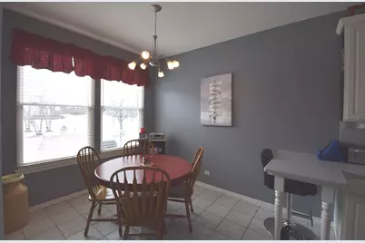 [Address not provided], Algonquin, IL 60102 - Photo 7