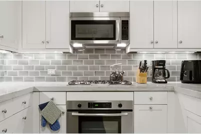 60 E Monroe Street #5304, Chicago, IL 60603 - Photo 11