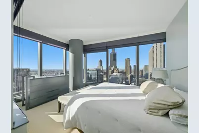 60 E Monroe Street #5304, Chicago, IL 60603 - Photo 17