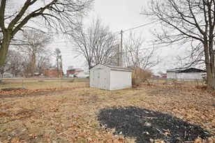 3236 S 5th St, Springfield, IL 62703 - Photo 5