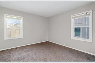 424 Kenyon Avenue, Romeoville, IL 60446 - Photo 17