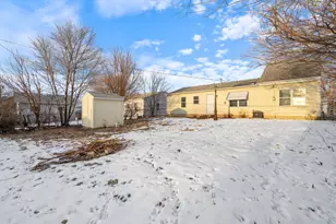 424 Kenyon Ave, Romeoville, IL 60446 - Photo 21