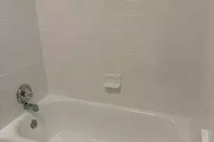 6327 N Oakley Ave, Chicago, IL 60659 - Photo 9