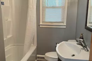 1807 Oakland Ave, Crest Hill, IL 60403 - Photo 9