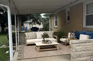 1807 Oakland Ave, Crest Hill, IL 60403 - Photo 19