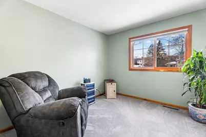 325 Hillandale Drive, Round Lake, IL 60073 - Photo 13