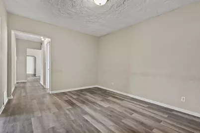 503 W 81st Street, Chicago, IL 60620 - Photo 11