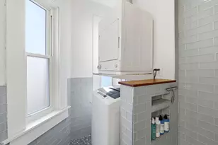 1413 W Farwell Ave, Chicago, IL 60626 - Photo 13