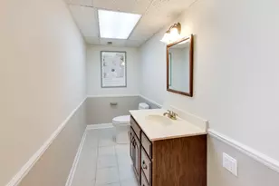 931 Coventry Dr, Lake Forest, IL 60045 - Photo 33