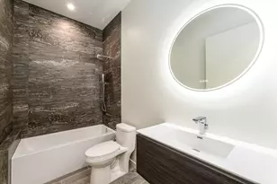 2135 W Cermak Rd, Chicago, IL 60608 - Photo 13