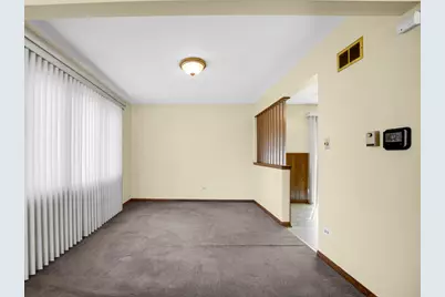 1103 E 166th Place, South Holland, IL 60473 - Photo 5