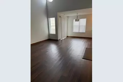 130 Crest Wood Court #5, Schaumburg, IL 60195 - Photo 3