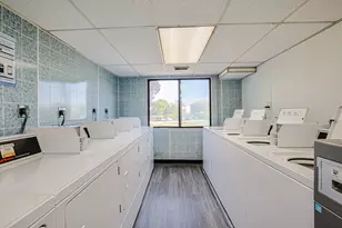 375 Plum Creek Dr, Wheeling, IL 60090 - Photo 45