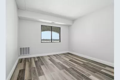 375 Plum Creek Drive #501, Wheeling, IL 60090 - Photo 15