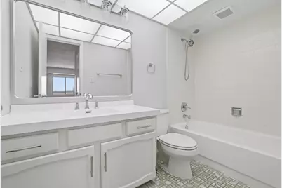 375 Plum Creek Drive #501, Wheeling, IL 60090 - Photo 13